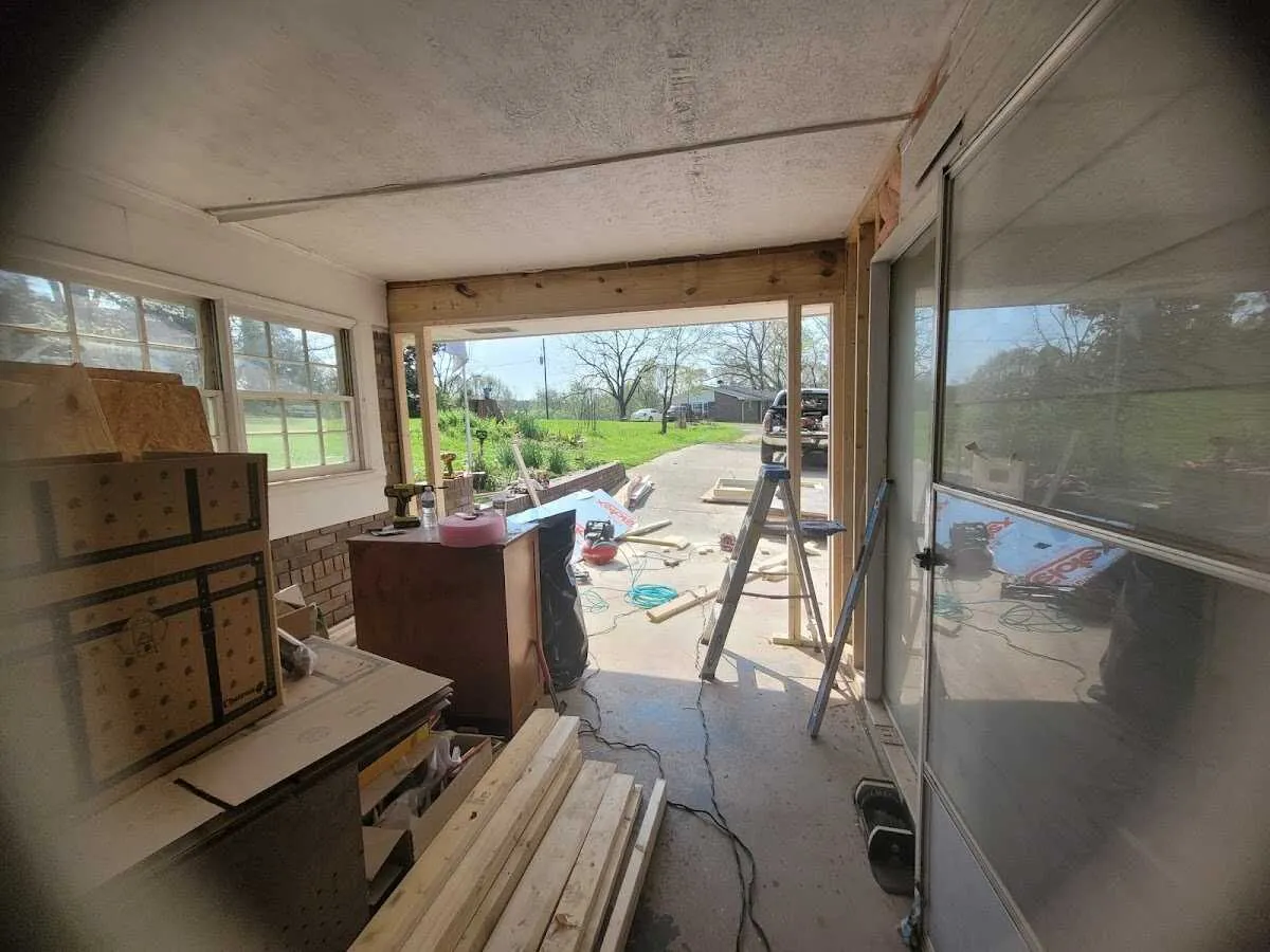 Air movers and dehumidifier for Water Mitigation Services in Redlands